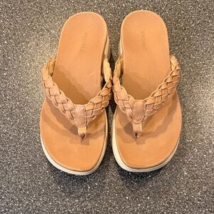 Vionic Light Brown Braided Sandals - size 8.5